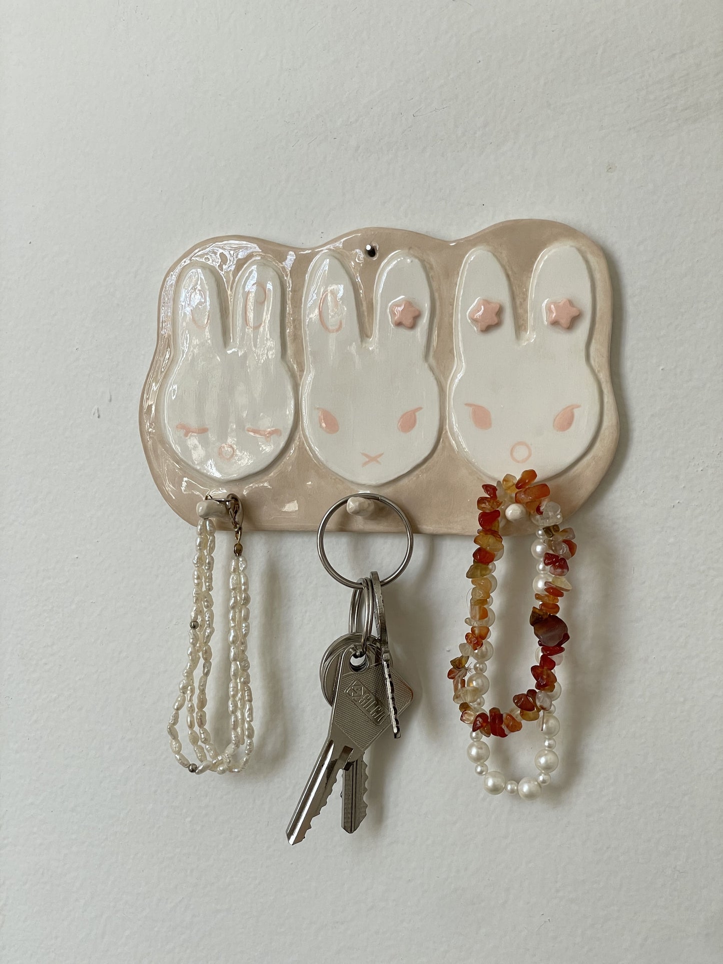 Portant mural - Lapins beige