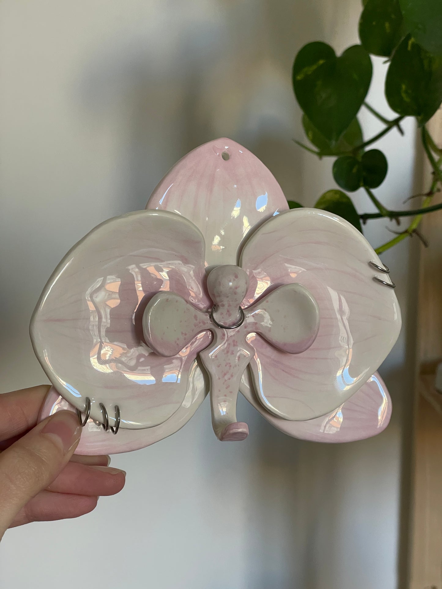Light orchid piercing