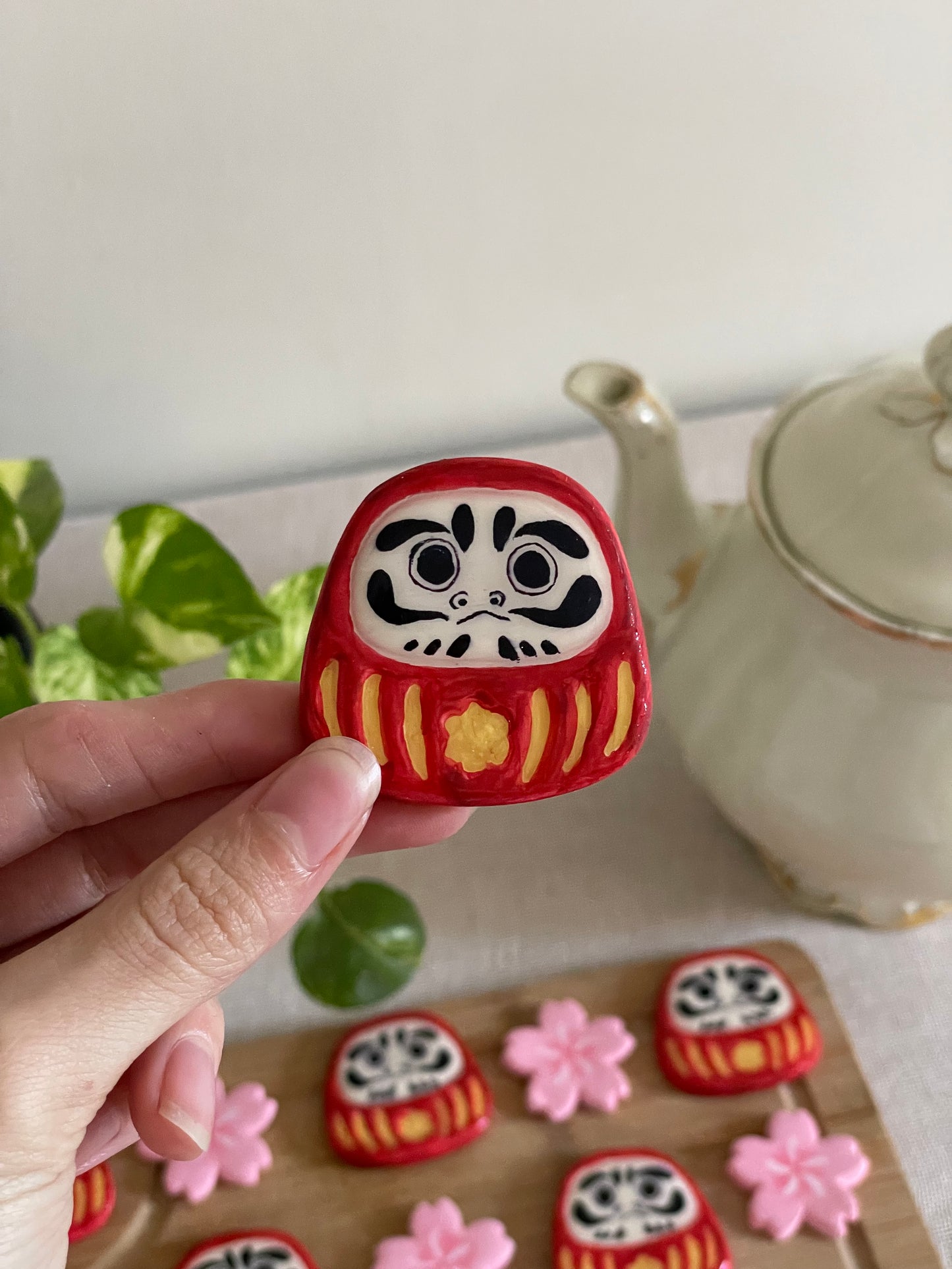 Set 3 aimants Daruma et fleurs de Sakura (limité)