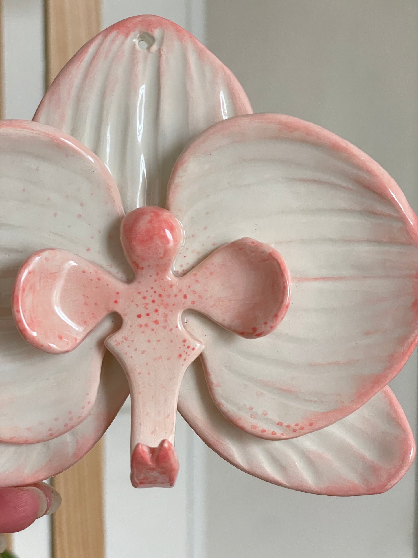 Orchidée murale contour rose