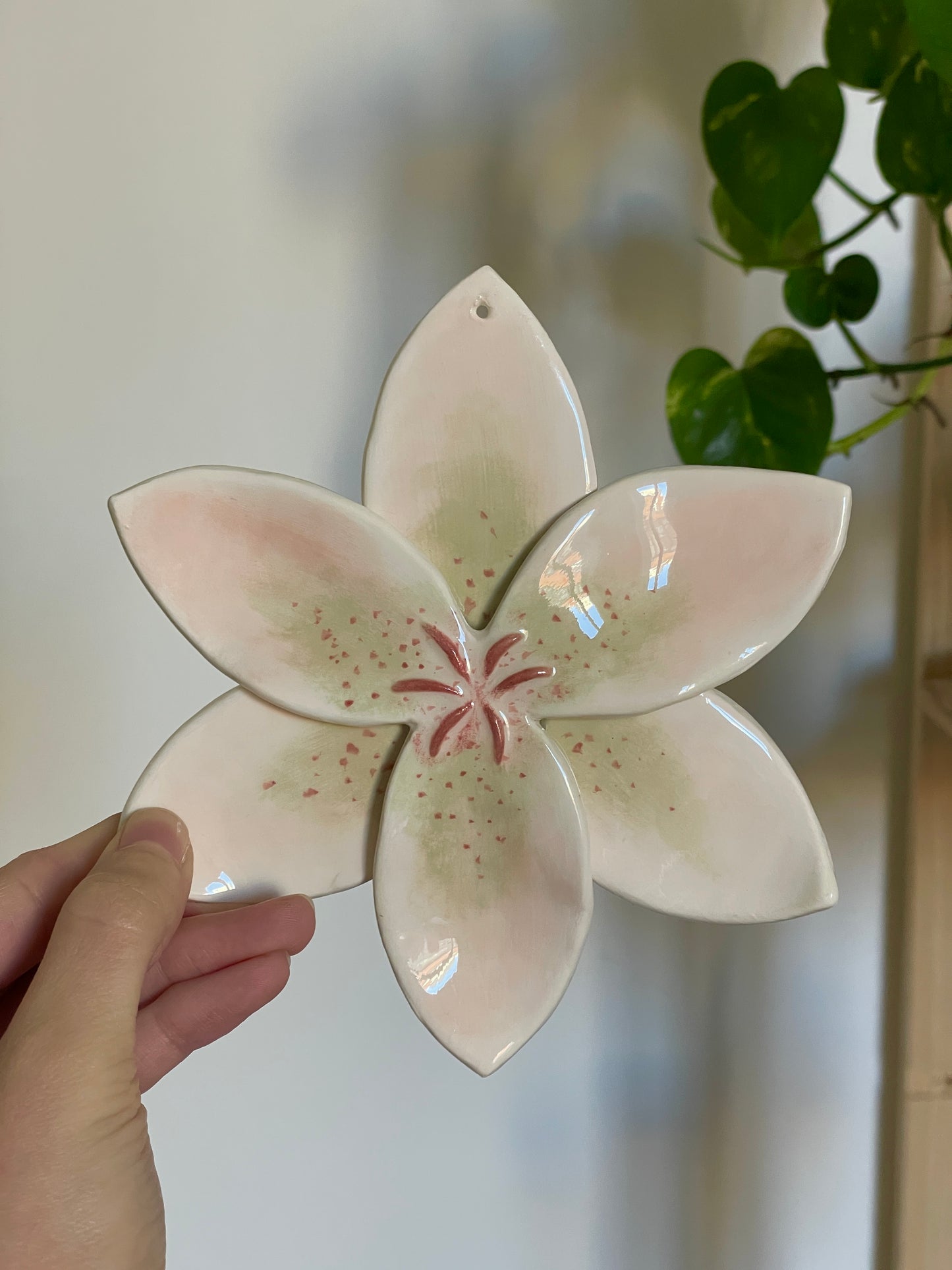 Lys murale rose vert