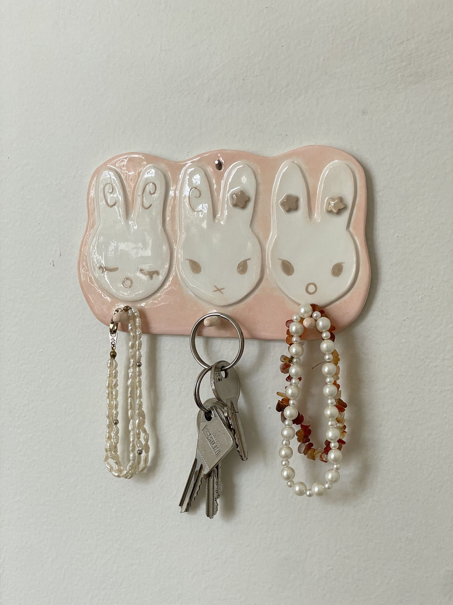 Portant mural - Lapin rose
